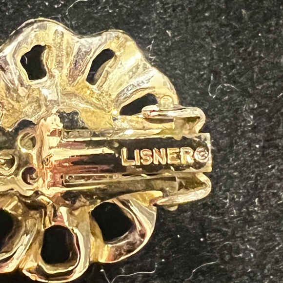 Vintage Lisner Gold Tone Filigree Clip-On Earrings - Picture 3 of 4